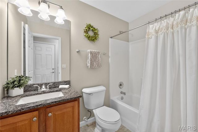 127 Granite Way, Wentzville, MO 63385