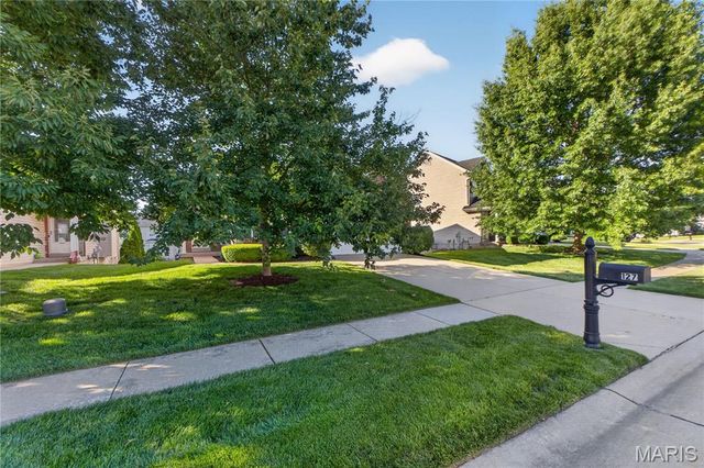 127 Granite Way, Wentzville, MO 63385