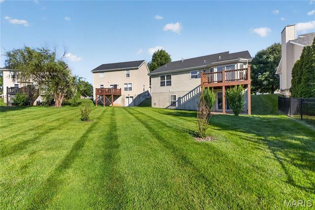 127 Granite Way, Wentzville, MO 63385