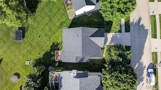 127 Granite Way, Wentzville, MO 63385