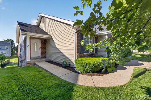 127 Granite Way, Wentzville, MO 63385