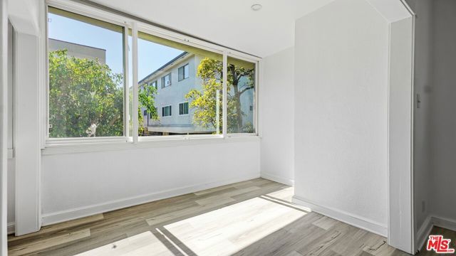 1525 N Hayworth Avenue 204, Los Angeles, CA 90046