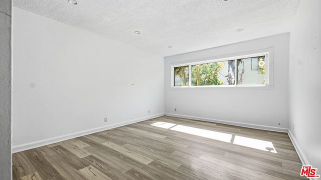 1525 N Hayworth Avenue 204, Los Angeles, CA 90046