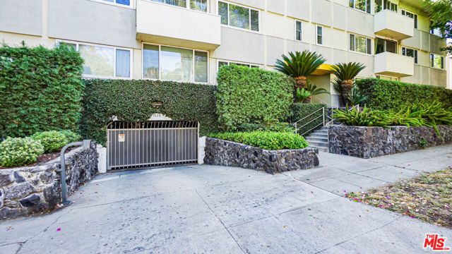 1525 N Hayworth Avenue 204, Los Angeles, CA 90046