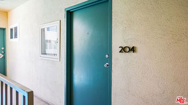 1525 N Hayworth Avenue 204, Los Angeles, CA 90046