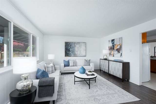 109 161st Street SE, Bothell, WA 98012