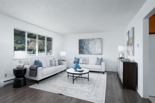 109 161st Street SE, Bothell, WA 98012