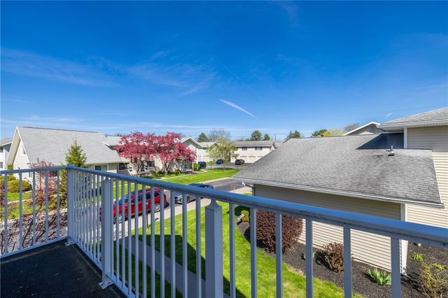 647 Eastbrooke Lane, Brighton, NY 14618