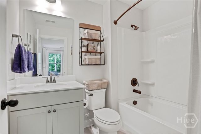 26 Lafayette Drive, Richmond Hill, GA 31324