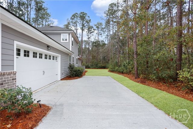 26 Lafayette Drive, Richmond Hill, GA 31324