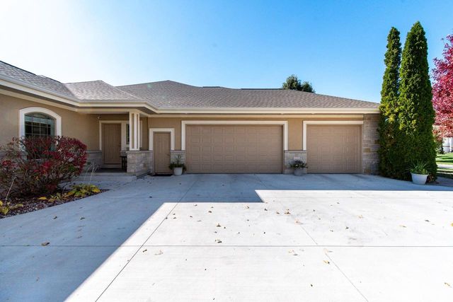 9313 Lawn Brook Drive, Verona, WI 53593