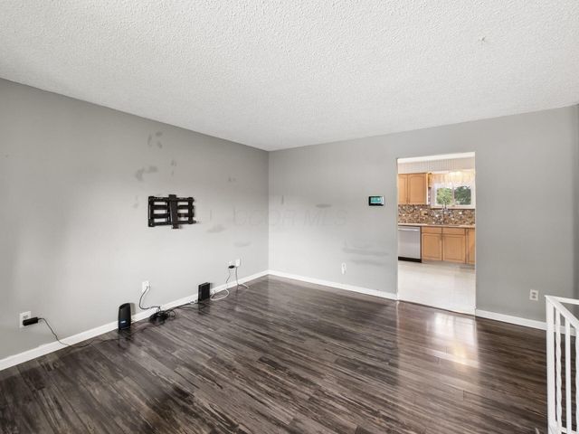 5446 Mellowbrook Court, Columbus, OH 43232