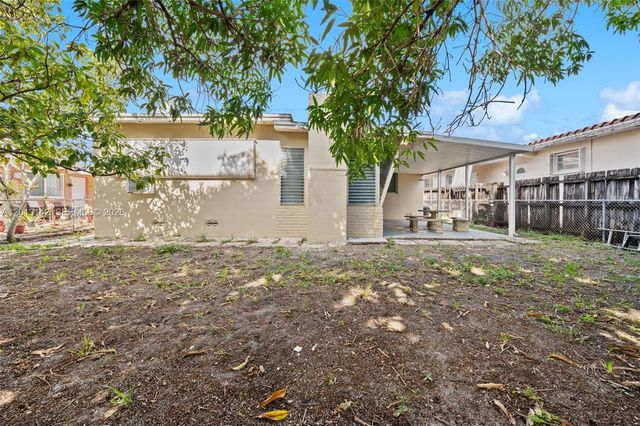 42 E 16th St, Hialeah, FL 33010