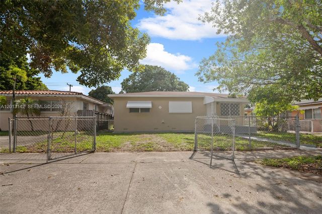 42 E 16th St, Hialeah, FL 33010