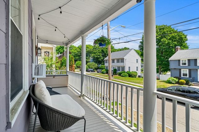 90 Forest St, Melrose, MA 02176