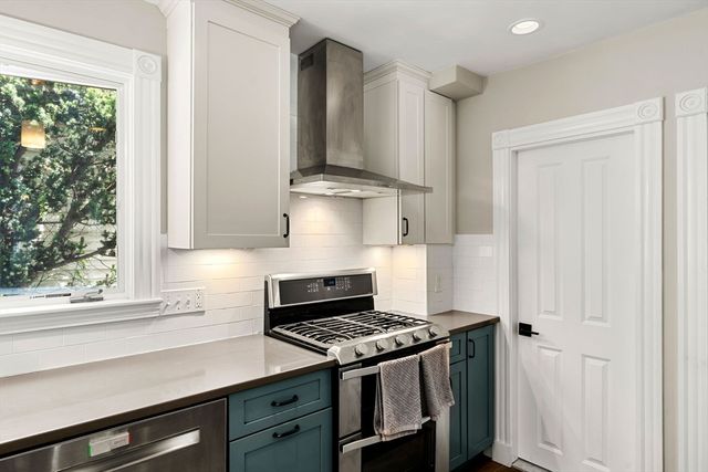 90 Forest St, Melrose, MA 02176