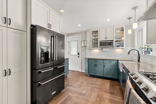 90 Forest St, Melrose, MA 02176
