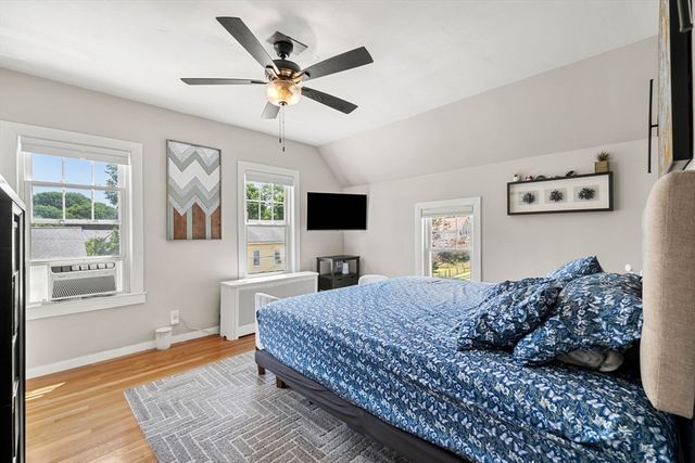 90 Forest St, Melrose, MA 02176