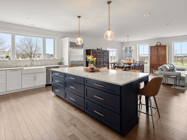 8 Medalist Drive, South Burlington, VT 05403