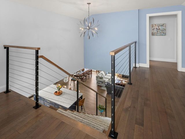 8 Medalist Drive, South Burlington, VT 05403