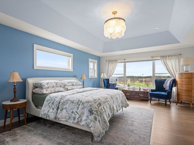 8 Medalist Drive, South Burlington, VT 05403