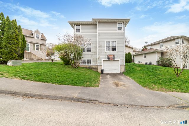 55 Sage Drive 55, Waterbury, CT 06704