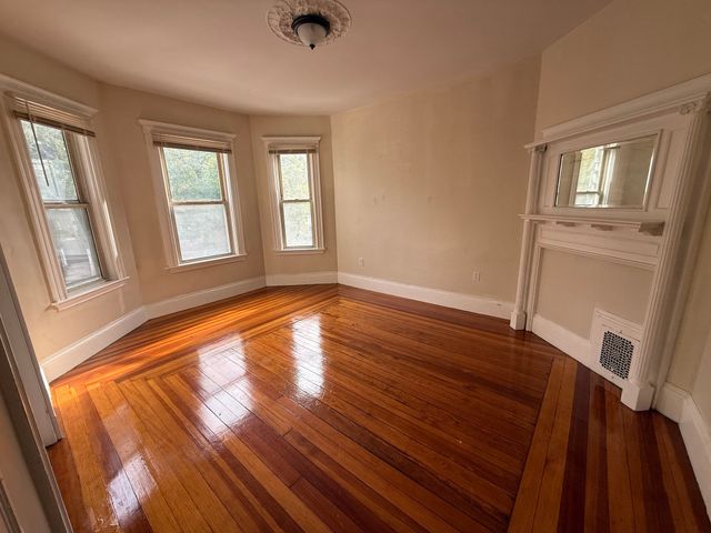 43 Hancock 2, Boston, MA 02125