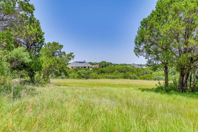 8425 Fullerton Drive, Cleburne, TX 76033