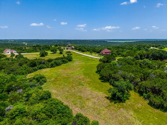8425 Fullerton Drive, Cleburne, TX 76033