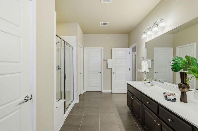 13800 Lyndhurst ST 271, Austin, TX 78717