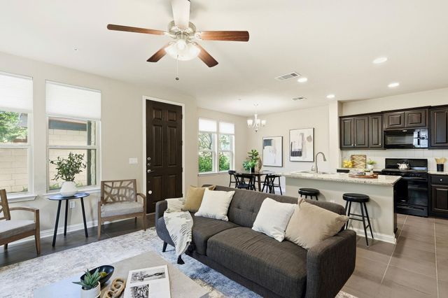 13800 Lyndhurst ST 271, Austin, TX 78717