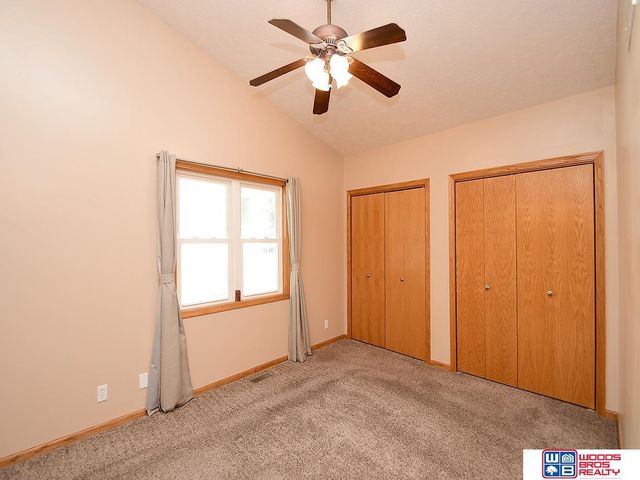 7930 S 20th Street, Lincoln, NE 68512