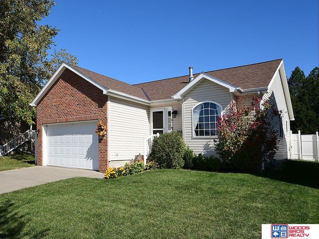 7930 S 20th Street, Lincoln, NE 68512
