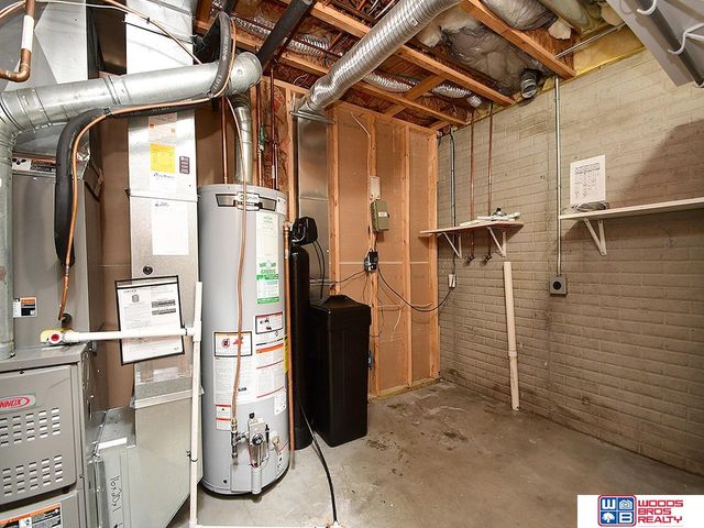 7930 S 20th Street, Lincoln, NE 68512