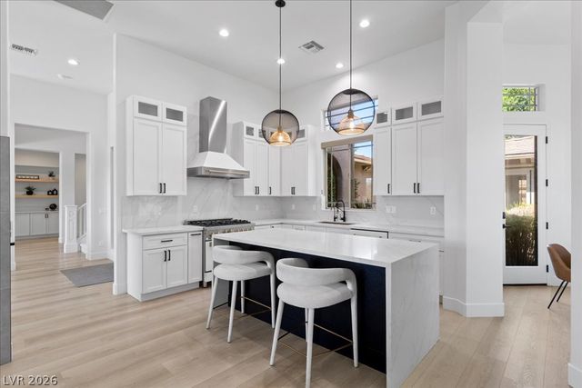 15 Clear Crossing Trail, Henderson, NV 89052