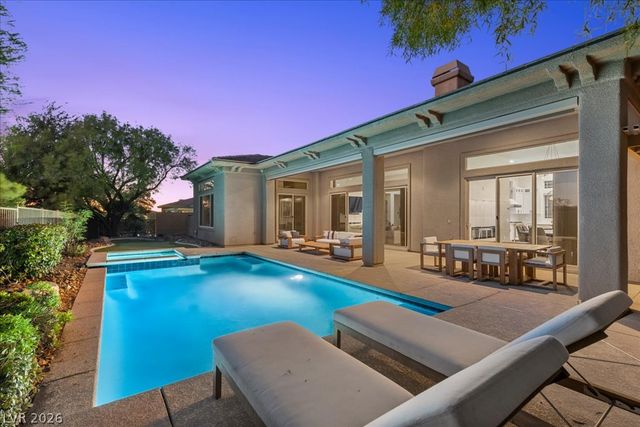 15 Clear Crossing Trail, Henderson, NV 89052
