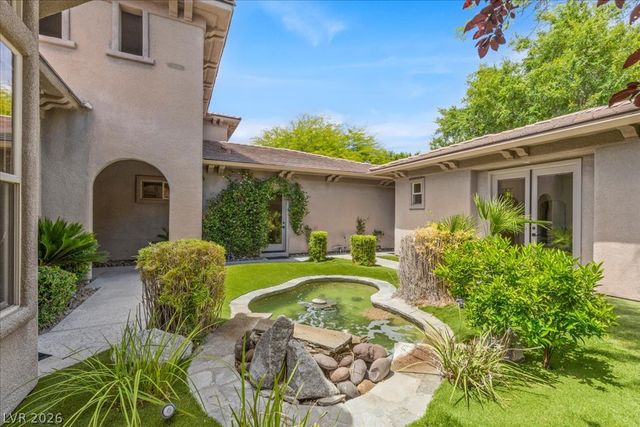 15 Clear Crossing Trail, Henderson, NV 89052