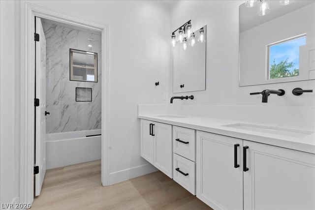 15 Clear Crossing Trail, Henderson, NV 89052