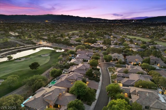 15 Clear Crossing Trail, Henderson, NV 89052