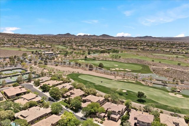 15 Clear Crossing Trail, Henderson, NV 89052