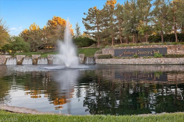 15 Clear Crossing Trail, Henderson, NV 89052