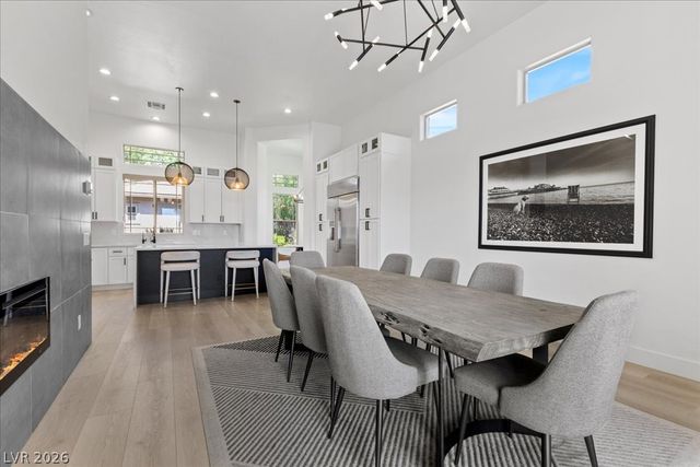 15 Clear Crossing Trail, Henderson, NV 89052