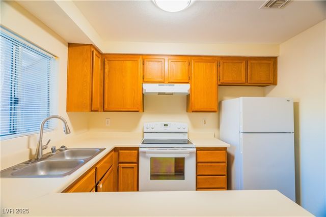 2243 Aspen Mirror Way 102, Laughlin, NV 89029