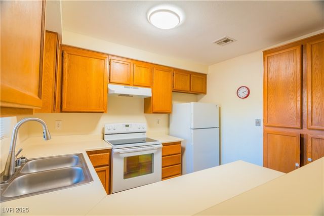 2243 Aspen Mirror Way 102, Laughlin, NV 89029