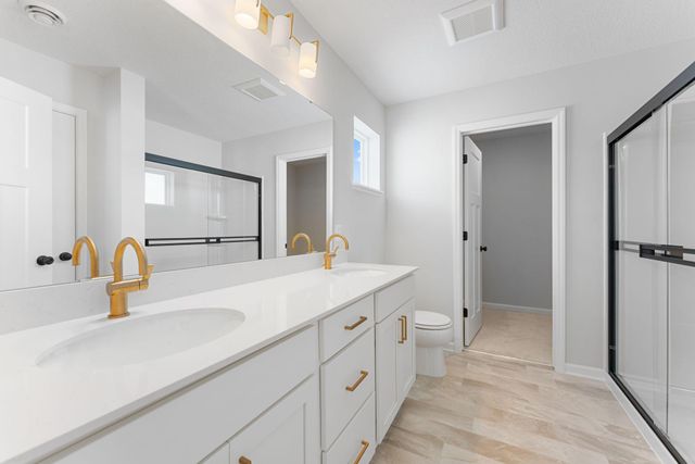 4338 Meadowview Drive, Waconia, MN 55387