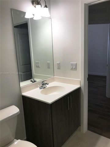 15600 SW 136 St. 105, Miami, FL 33196