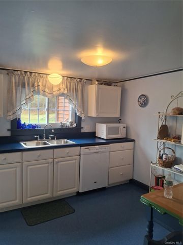 5618 Red Hill Road, Claryville, NY 12725