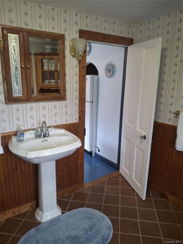 5618 Red Hill Road, Claryville, NY 12725