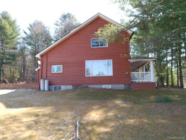5618 Red Hill Road, Claryville, NY 12725