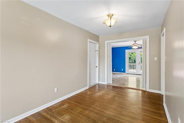 303 Nancy DR, Hampton, VA 23669